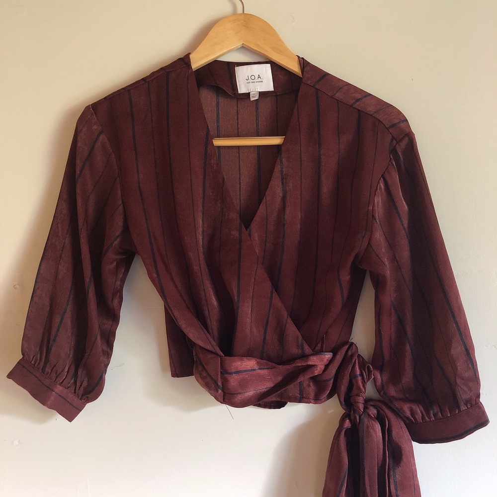 Wrap tie crop top